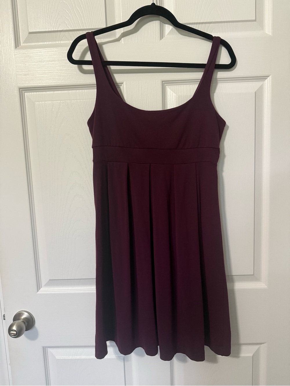 Susana Monaco Pleated Fit and Flare Scoop Neck Dress- L - Picture 2 of 5